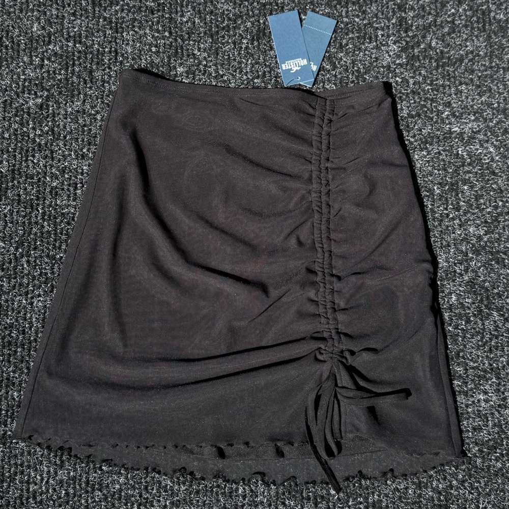 Hollister ultra high rise skirt